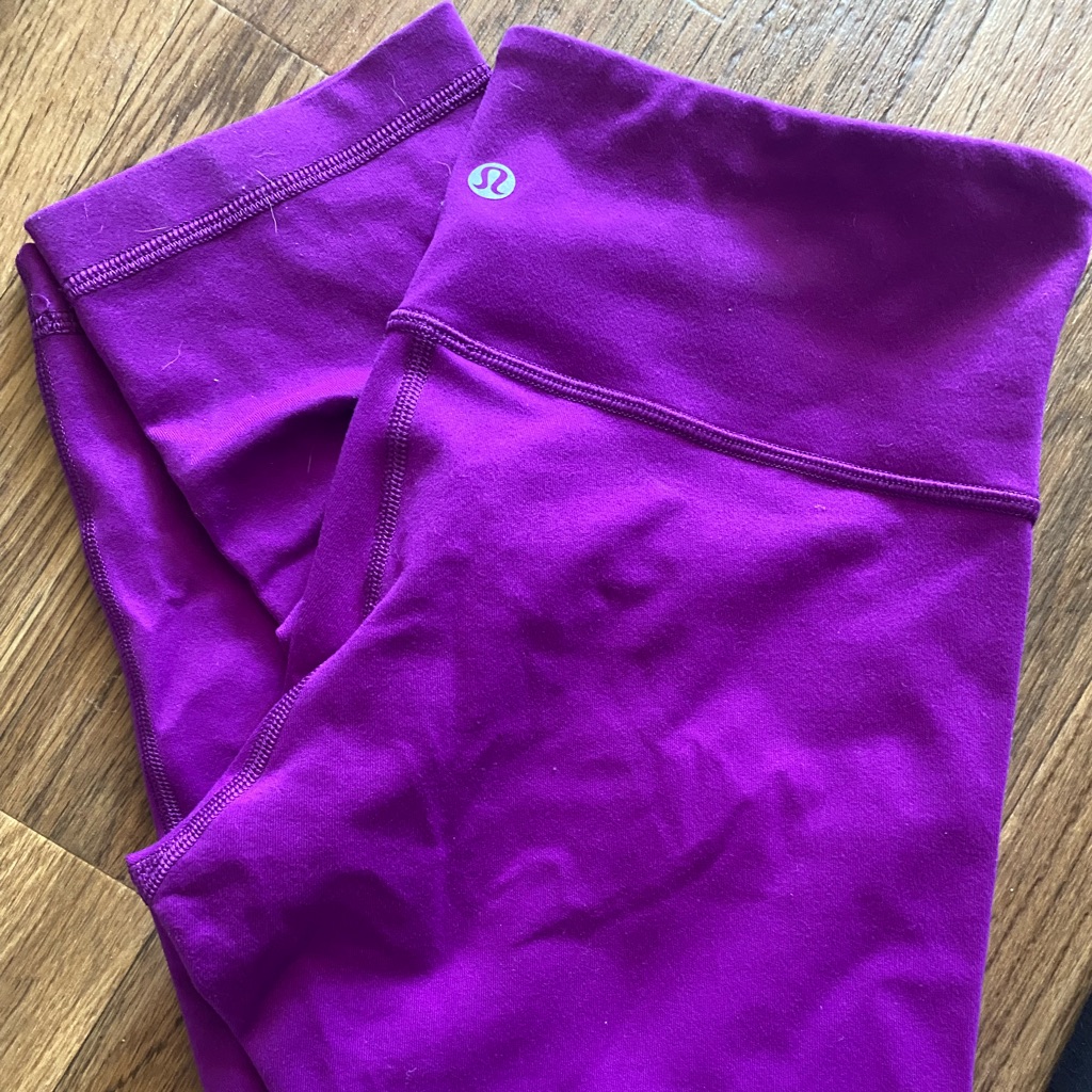 Lululemon Size 6 Cropped